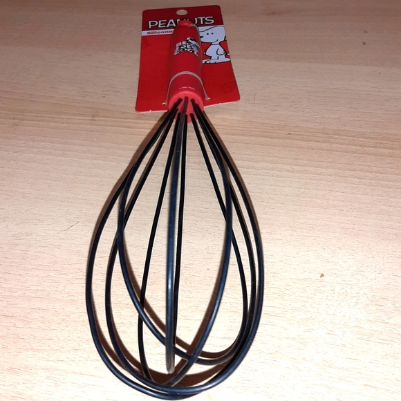Snoopy Large Silicone Whisk NWT - Picture 3 of 8